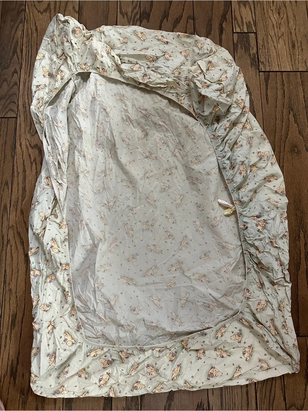 Vintage Disney Classic Winnie the Pooh & Friends Crib Fitted Sheet Piglet